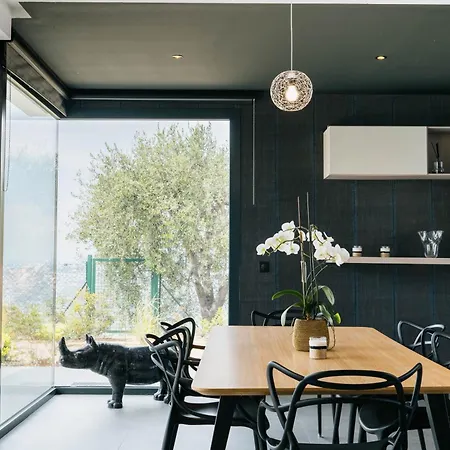 فيلة Prestigieuse De Cremat
