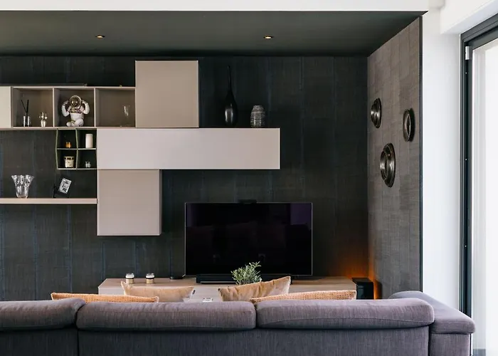 Prestigieuse De Cremat Villa *