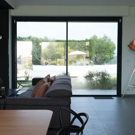 Prestigieuse De Cremat Villa *